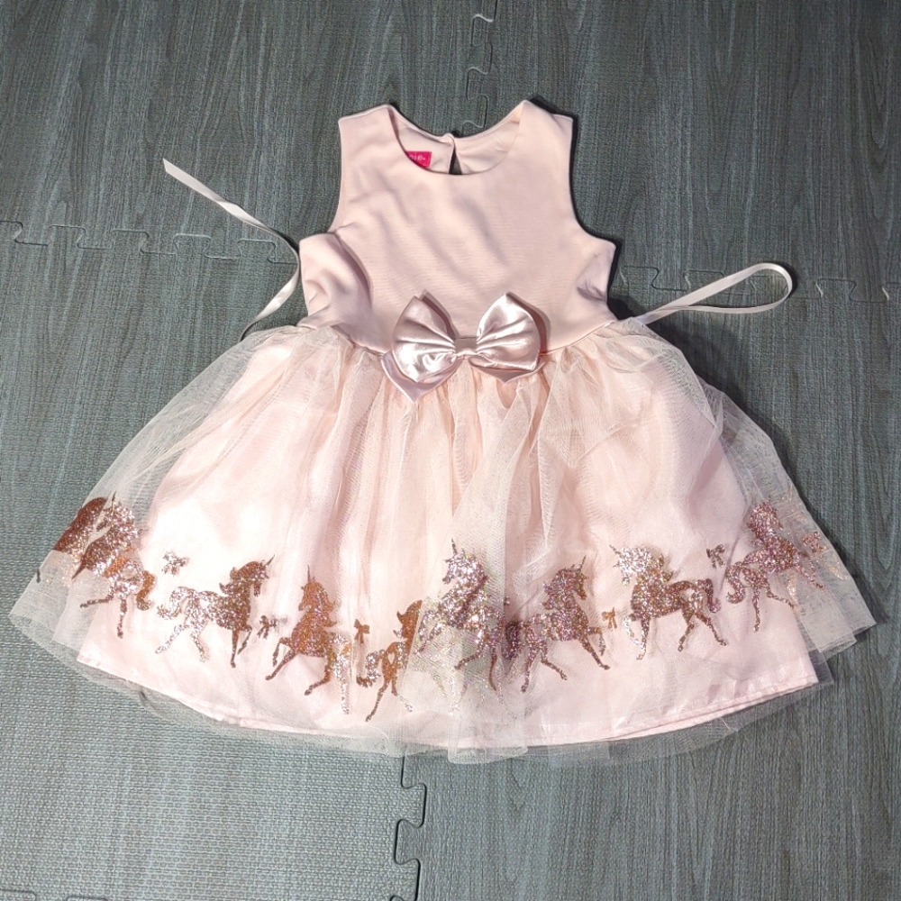 Zunie Girls Special Occasion Pink tulle layered dress w/ Gold unicorn Size 6-6x